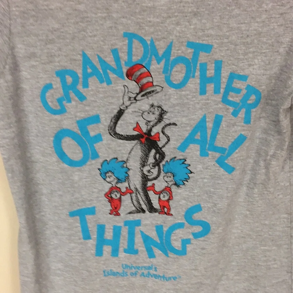 Universal Studios Grandmother of All Things  Gray T-shirt Size Large